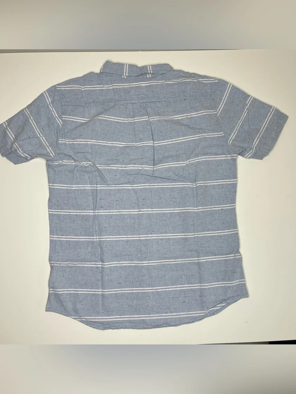 Levi's Boucher Blue & White Striped Short-Sleeve Button-Down Shirt Men's MEDIUM